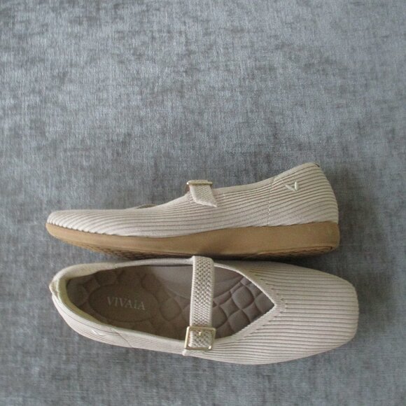 VIVAIA ~ SQUARE-TOE MARY-JANE (MARGOT MARY-JANE) 35 ~ 5 / 5.5 ~ $139 - Picture 8 of 9